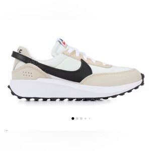 Nike Waffle Debut Iconic Retro Sneakers Size 8 White Black Swoosh- Like New